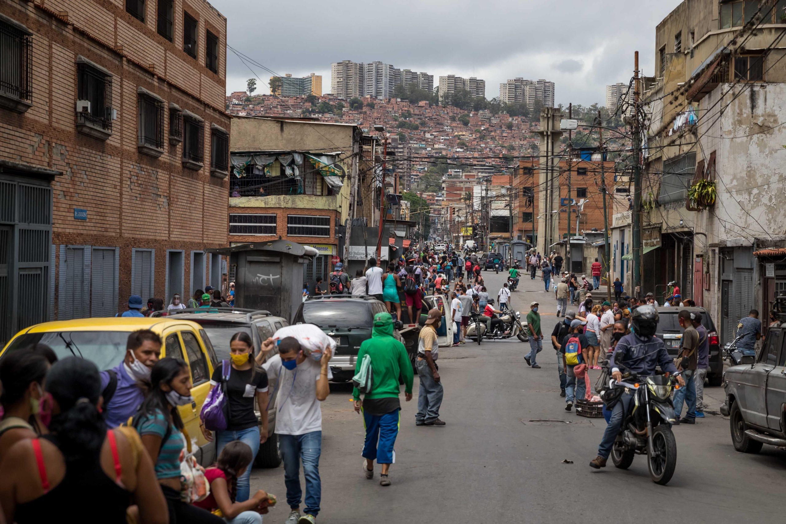 Diputado Olivares alerta que en Venezuela tasa de mortalidad por coronavirus es de 2%