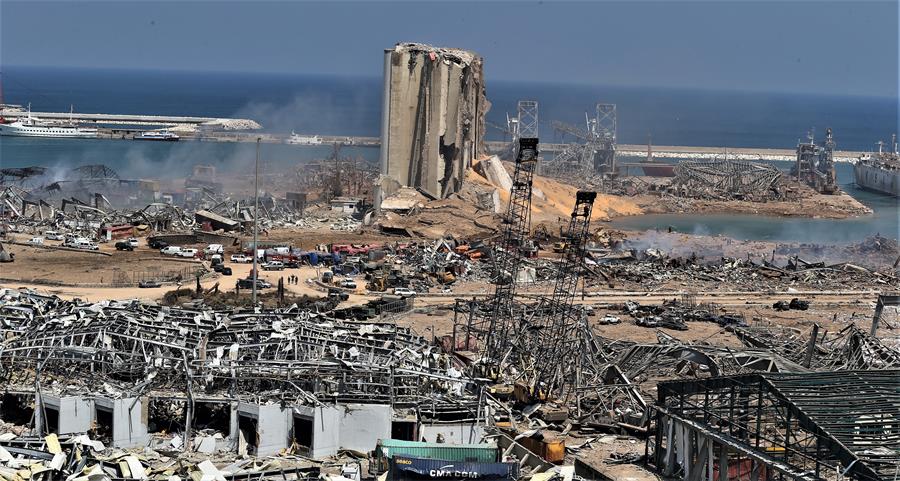 Explosión Beirut Puerto Libano