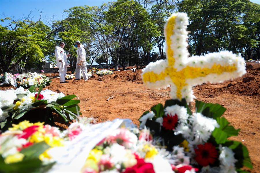 Brasil roza los 102.000 muertos y 3,06 millones de infectados por COVID-19