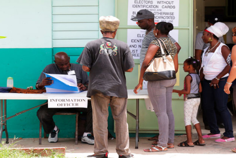 Más de 1,1 millones de personas acuden a las urnas en Trinidad y Tobago