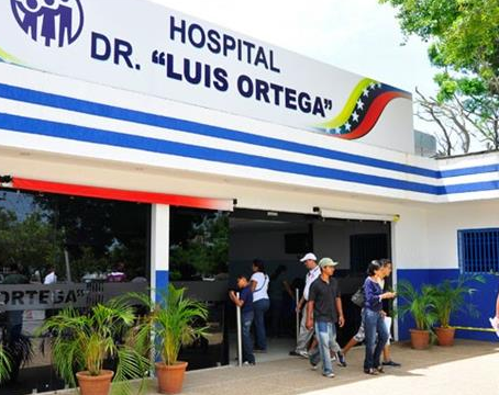 Personal sanitario del hospital de Porlamar protesta por falta de equipos de protección este #26Oct