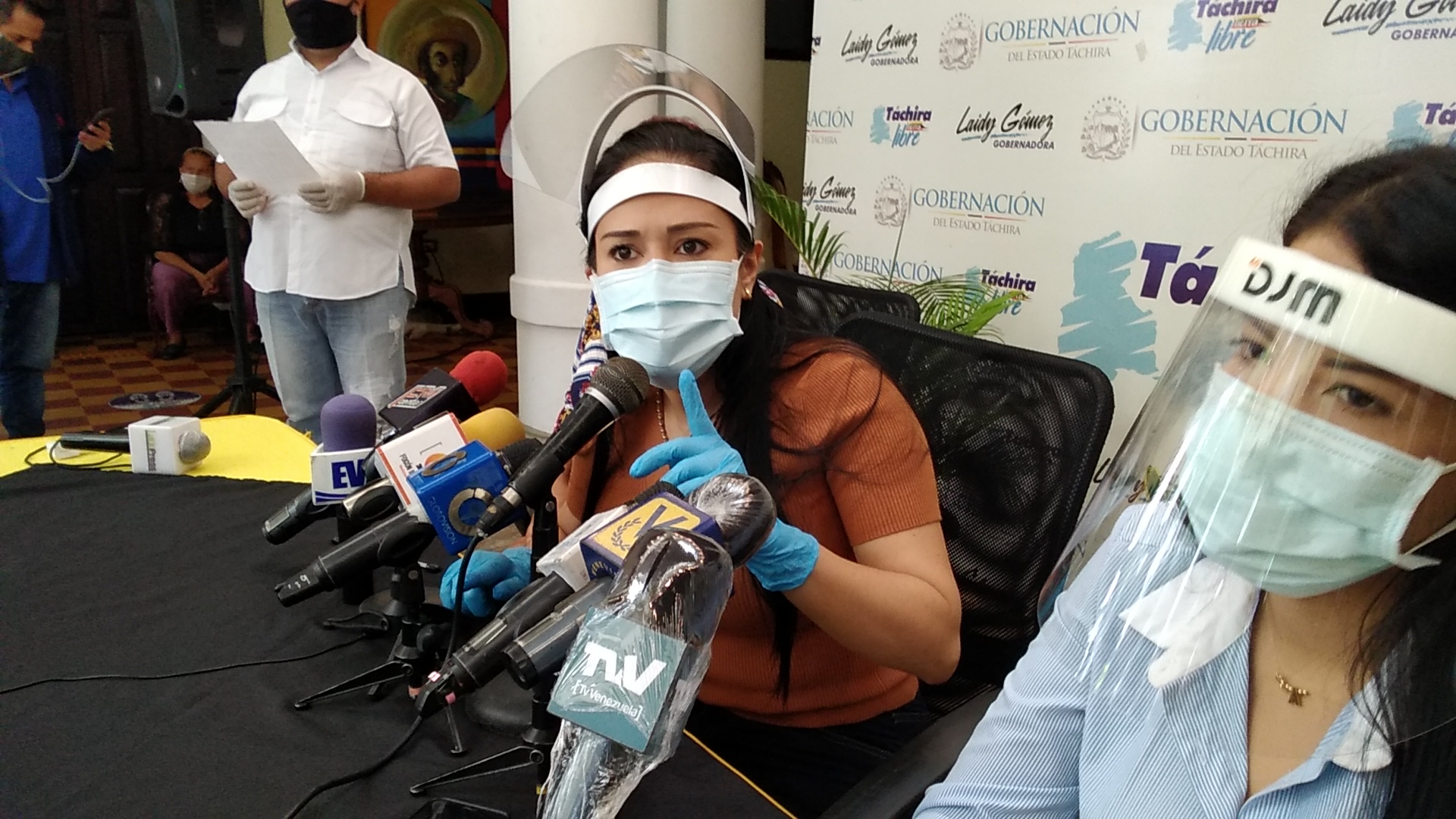 Escasez de gasolina afecta traslado de pacientes en Táchira, denuncia gobernadoraEscasez de gasolina afecta traslado de pacientes en Táchira, denuncia gobernadora