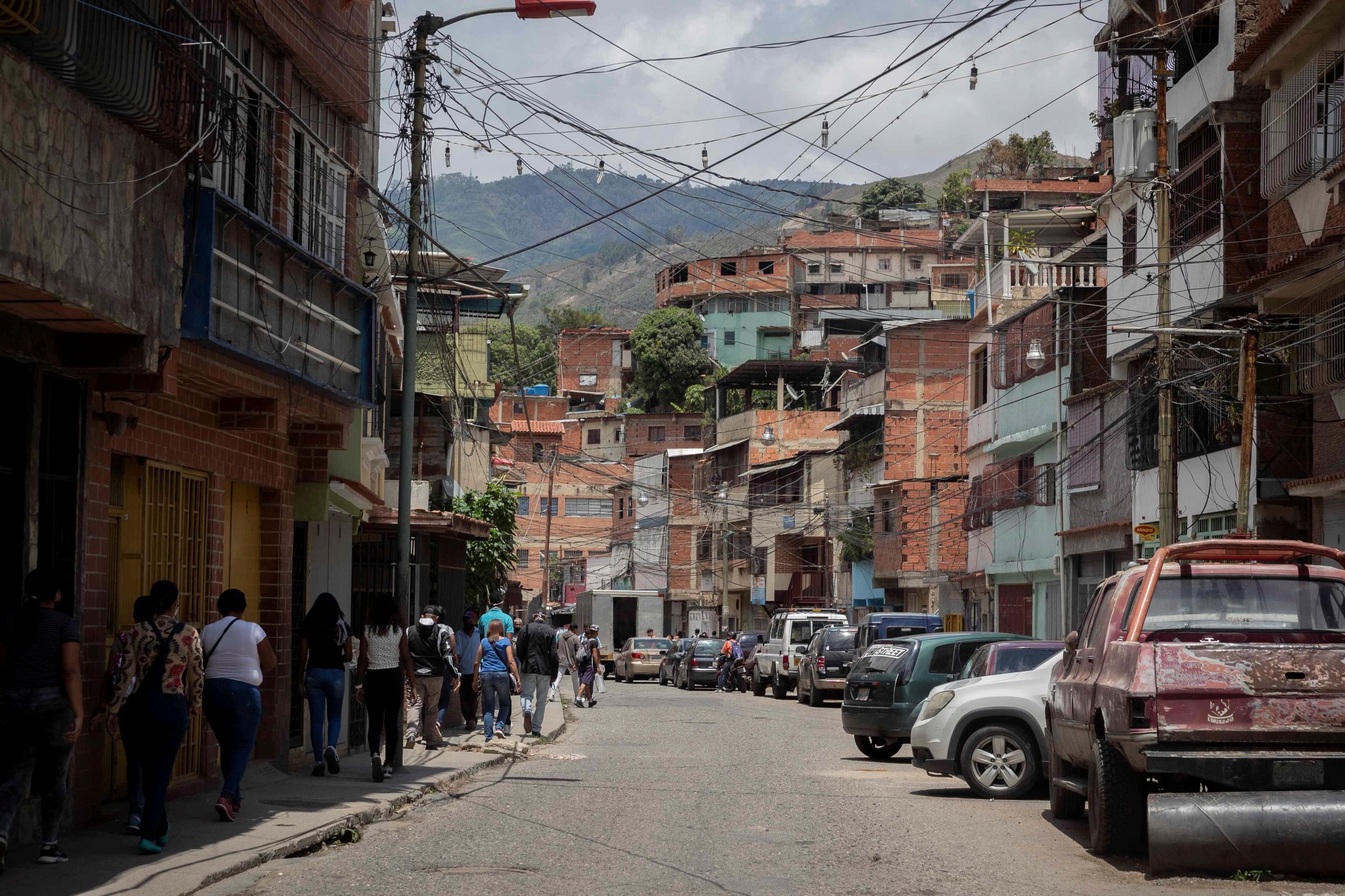 Caracas acumula 163 decesos y sobrepasa los 33.000 casos de COVID-19