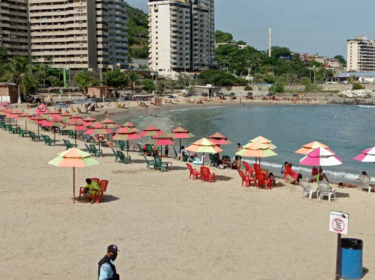 El simulacro concluyó en balnearios de Vargas y no abrirán las playas