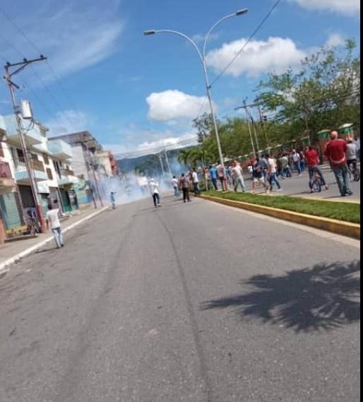 Excarcelan a tres jóvenes detenidos por protestas en Yaritagua