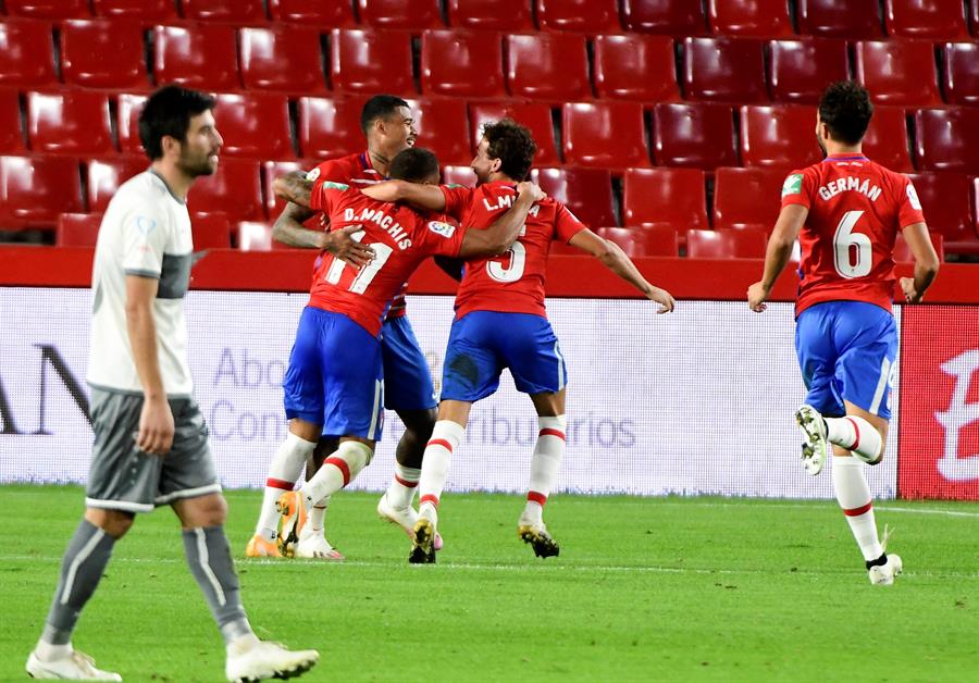 Golazo de Darwin Machís le da victoria al Granada en ronda previa de Europa League