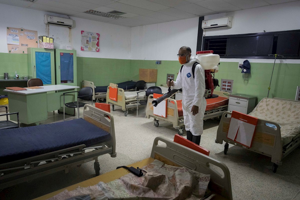 COVID-19 en Venezuela: 10 claves sobre el nuevo informe de la Acfiman