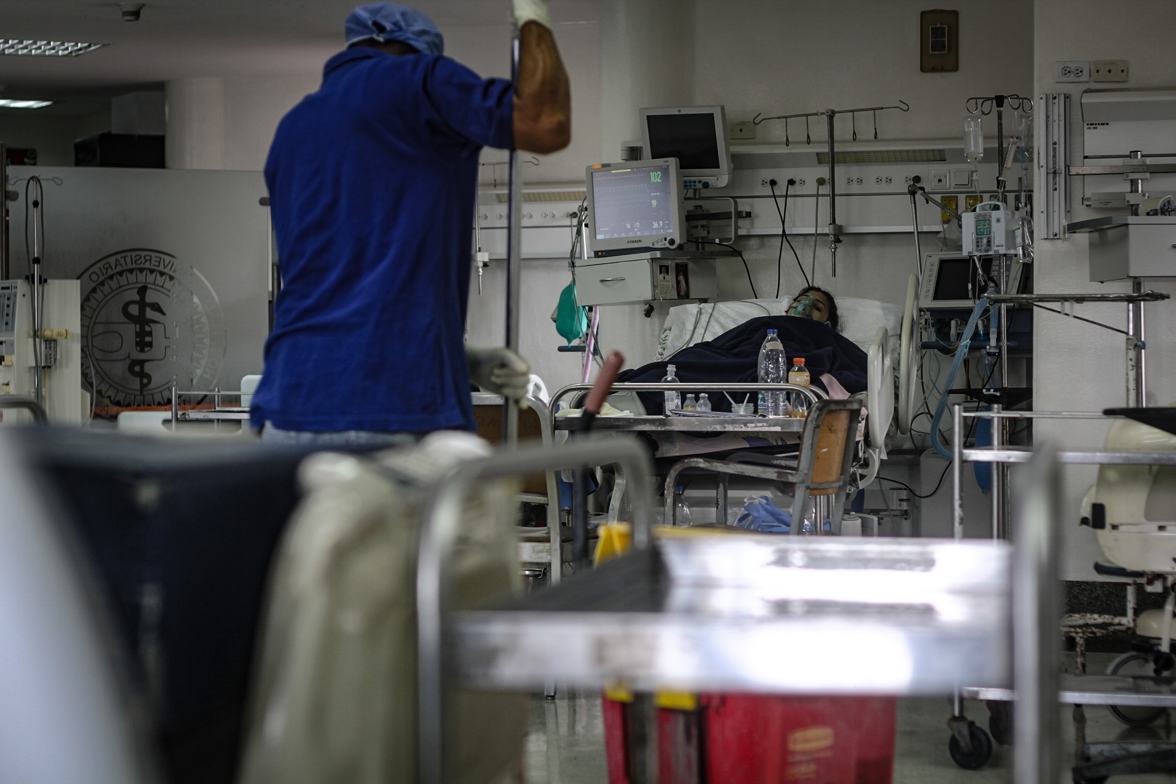 Hospital Universitario de Caracas quedó sin unidad de cuidados intensivos para COVID-19