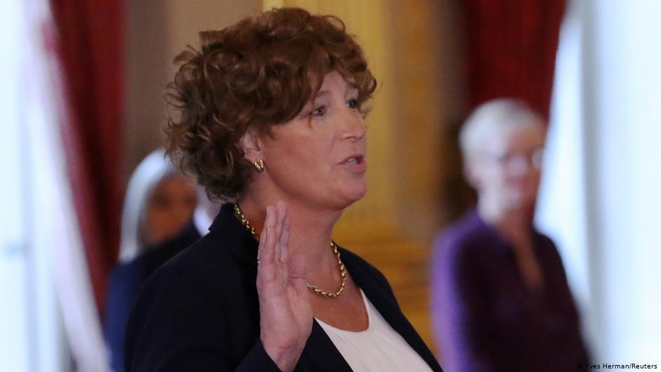 Petra de Sutter, la primera viceministra transgénero elegida en Europa