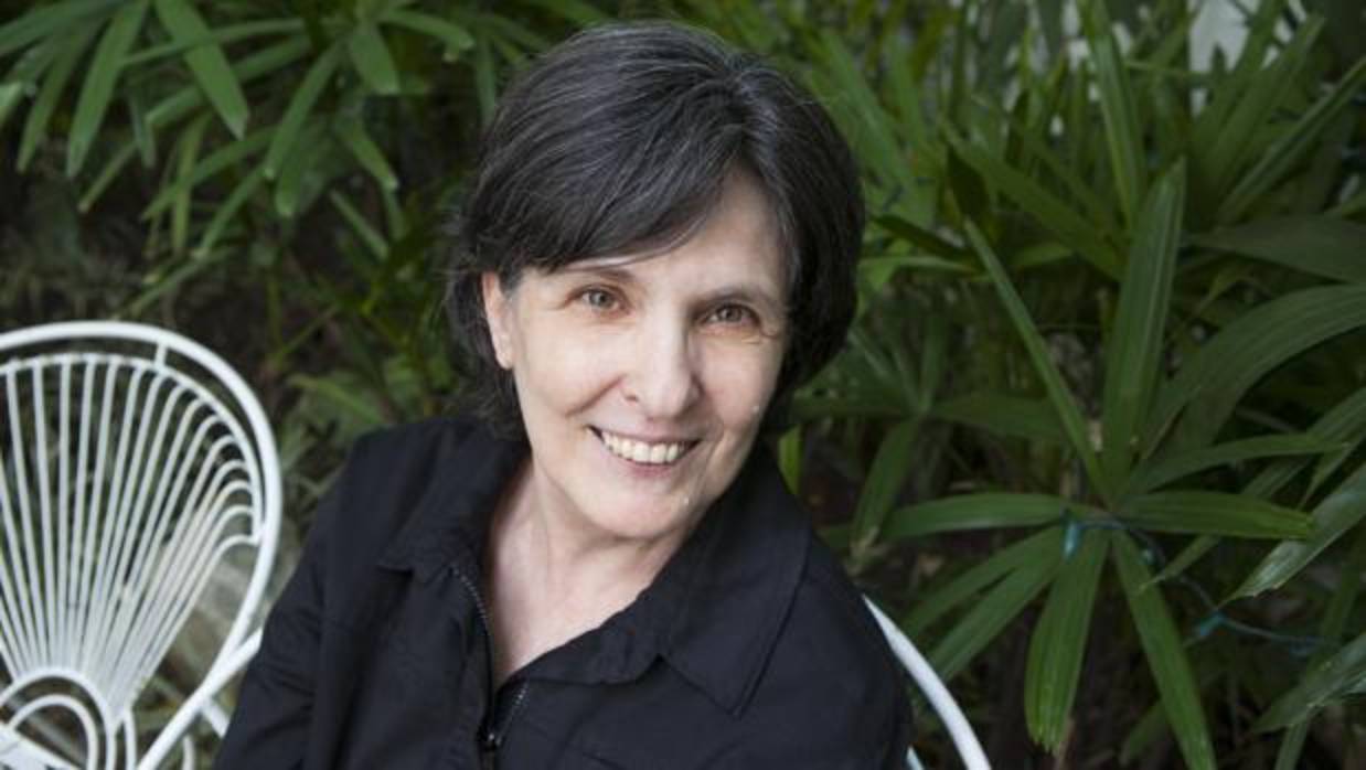 Yolanda Pantin: "Si la poesía llama y toca la puerta, voy a seguir su mandato"