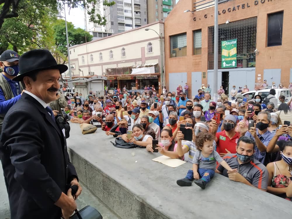 Los fieles del Doctor José Gregorio Hernández también expresaron su fe por las redes sociales este #26Oct - casa-museo
