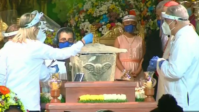 Expertos extraerán cerca de 100 muestras mínimas de los restos de José Gregorio Hernández 