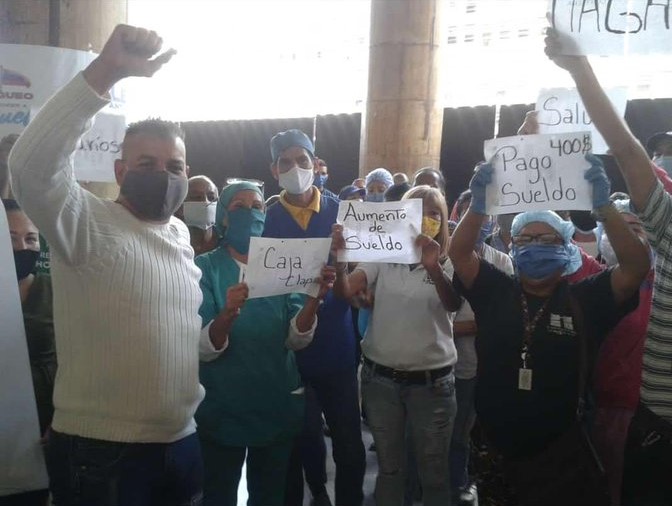 Trabajadores sanitarios exigen mejores salarios y protección al Ministerio de Salud