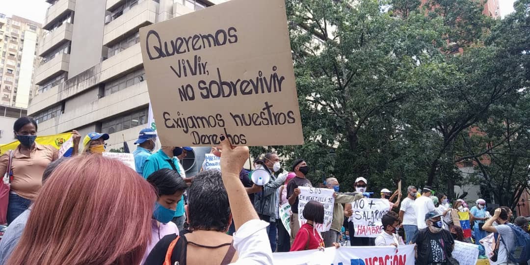Maestros venezolanos hicieron casi 1.000 protestas en 4 años, según Inaesin