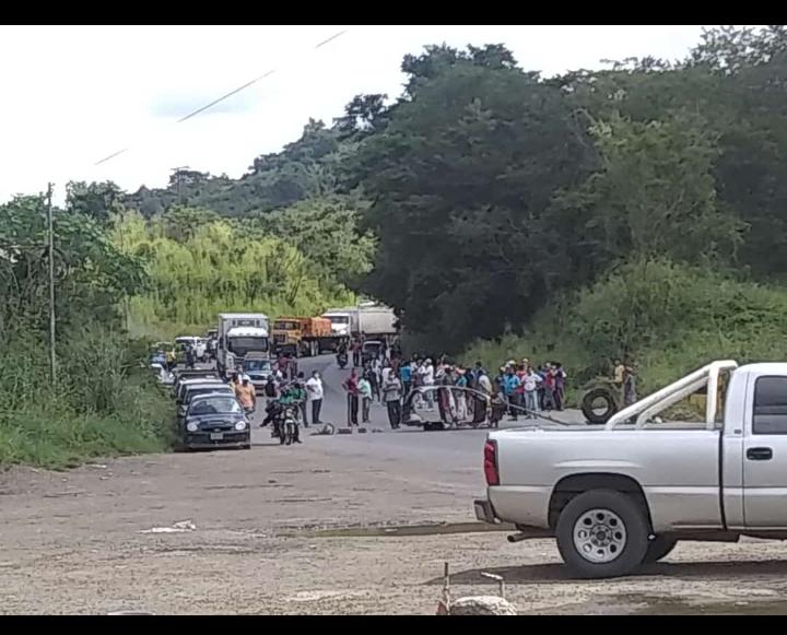 Por agua, gas, luz y gasolina protestaron este #12Oct en cinco estados