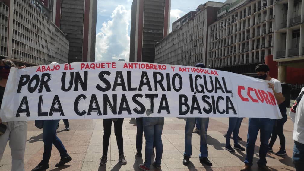 Academia de Economía pide cambio en la orientación de dinámicas económicas por "angustiosa" situación de los venezolanos
