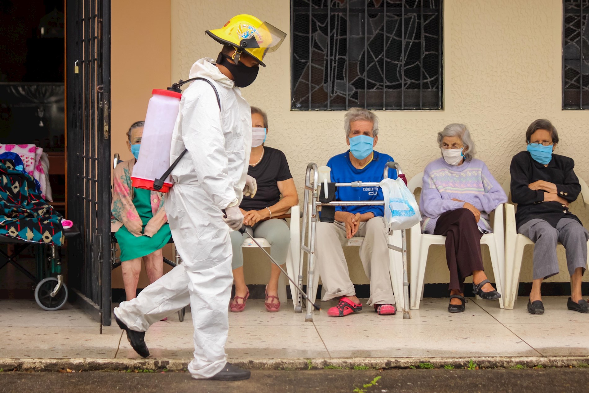 La sindemia: el nuevo término usado por expertos durante la crisis del COVID-19