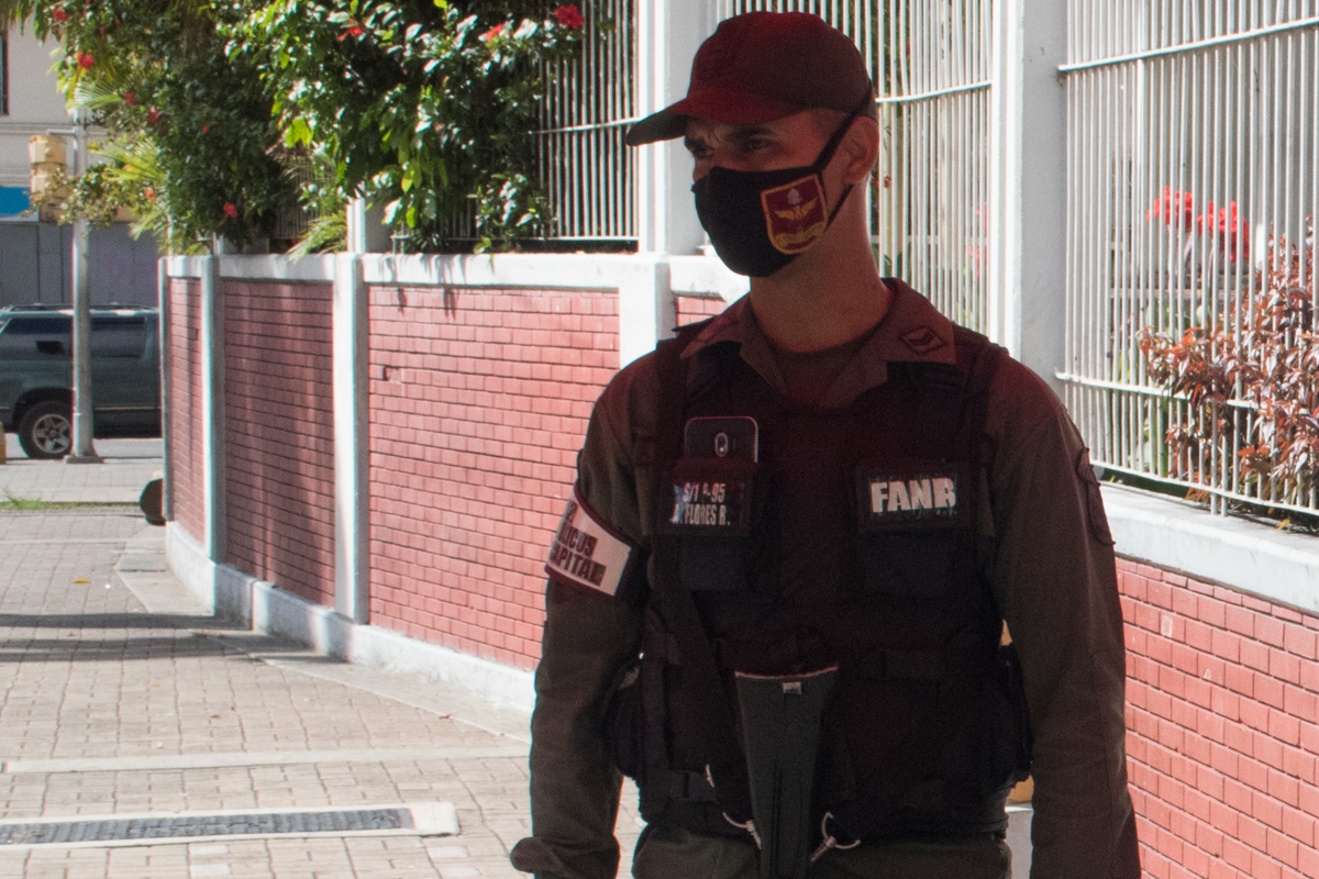 GNB incauta 12 kilos de cocaína en Falcón