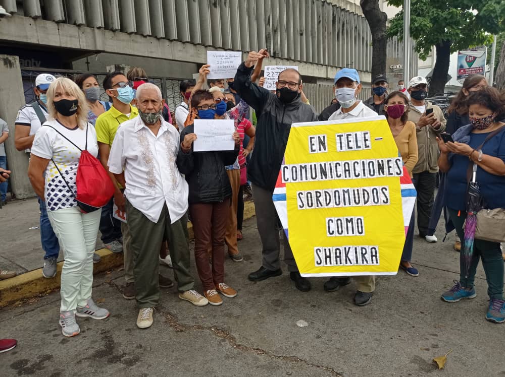 Vecinos de Caracas denuncian "cierre técnico" de Cantv este #6Nov