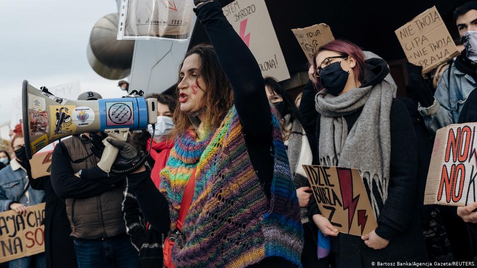 Polonia: protestas contra el endurecimiento de ley de aborto