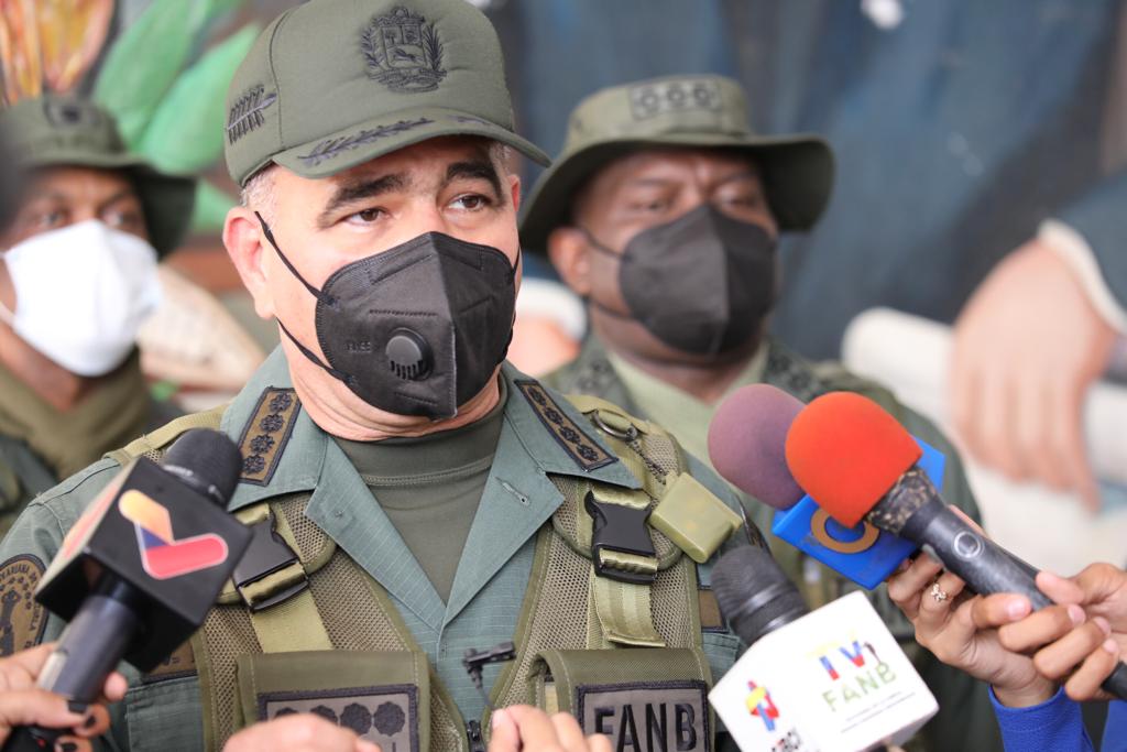 Padrino López: Ningún grupo armado podrá posarse sobre nuestra tierra para delinquir
