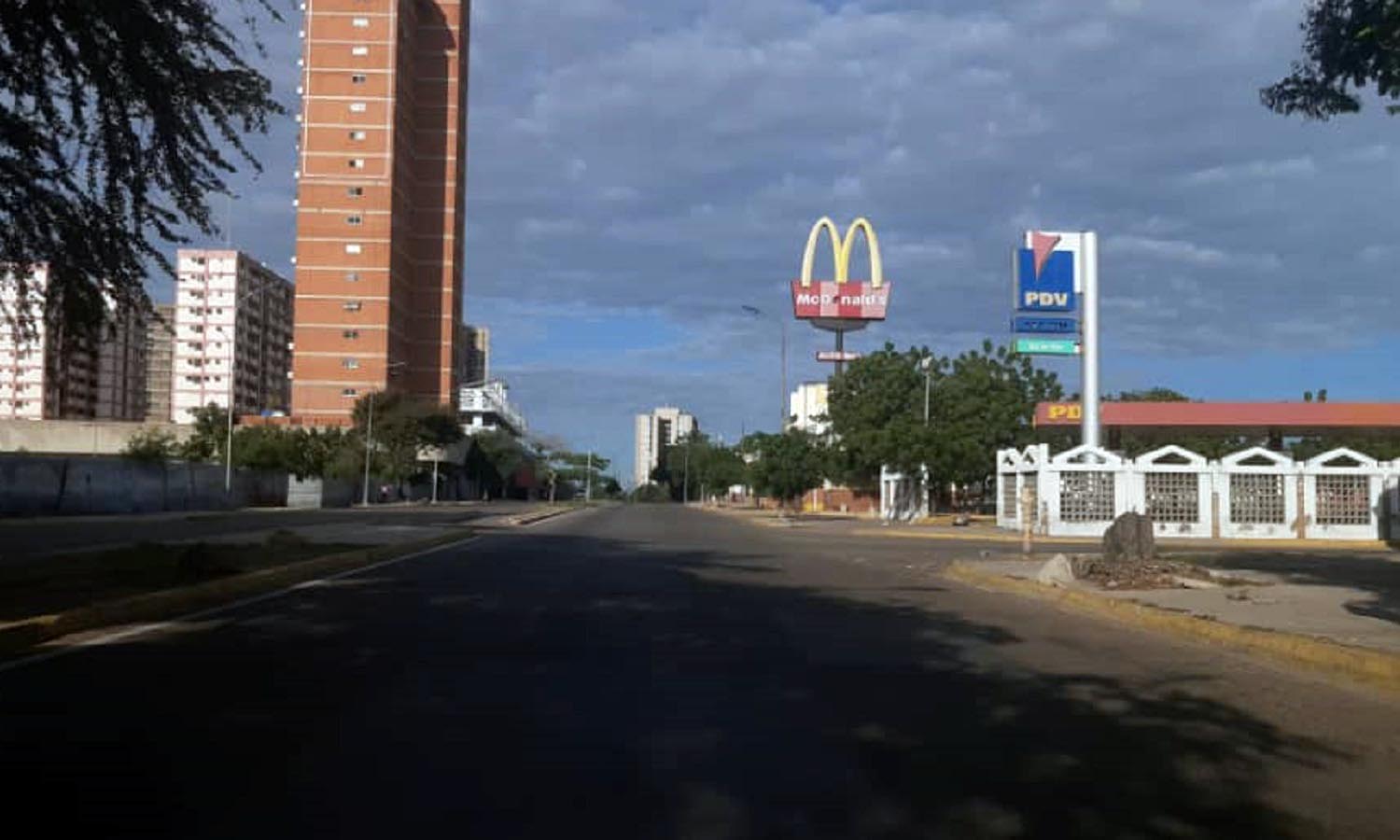 Pocas colas