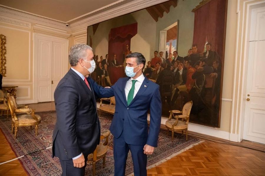 Leopoldo López: Colombia vacunará a 500 mil de nuestros hermanos, le agradecemos a Duque