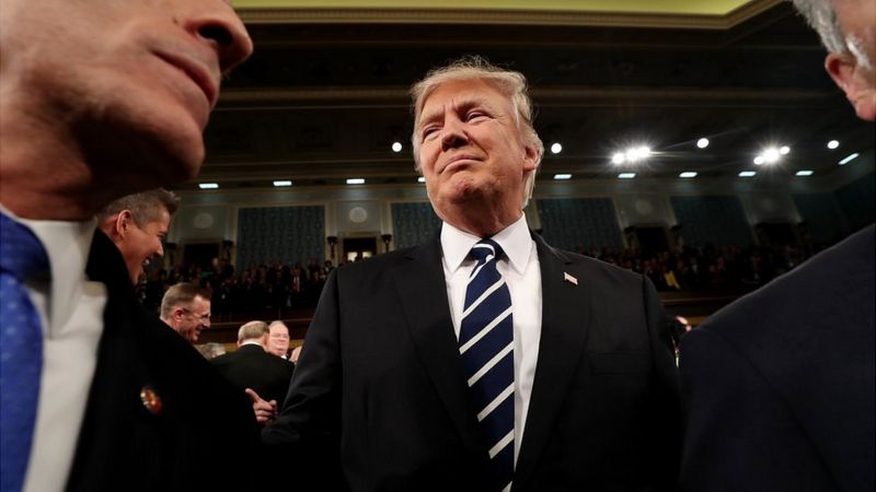 Medios conservadores comienzan a dar la espalda a Donald Trump