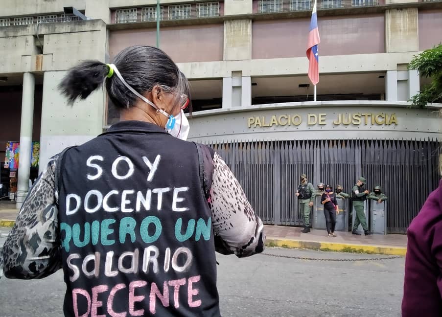Maestros exigieron respuesta a peticiones realizadas en noviembre de 2020