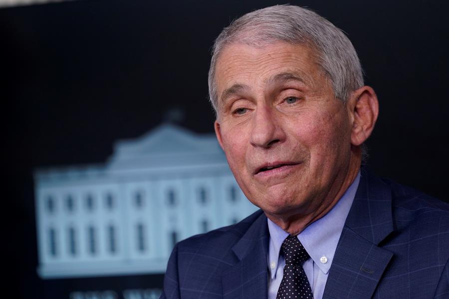 Fauci asegura que Estados Unidos salió de la fase de pandemia