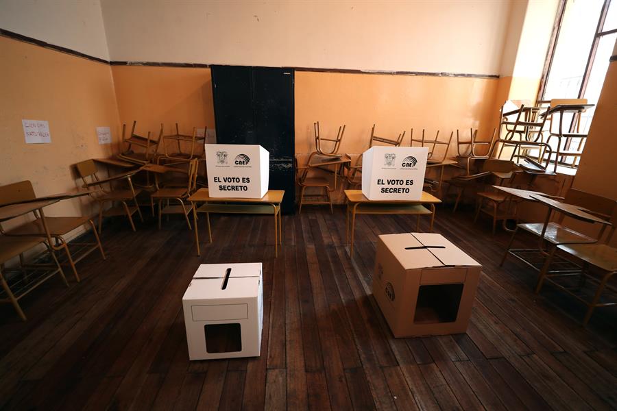 Ecuador, Perú y Chile a elecciones el 11 de abril