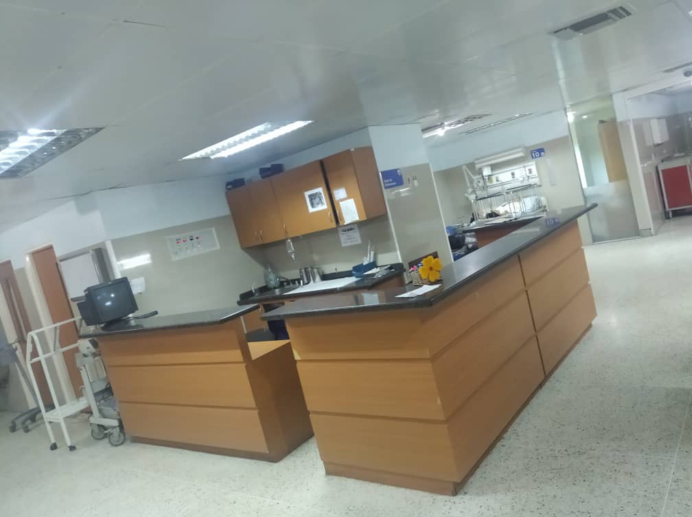 Hospital Pérez Carreño se queda sin personal de enfermería este #27Feb