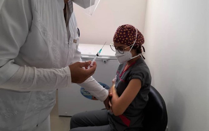 Lo que se sabe tras el inicio de la vacunación contra COVID-19 en Venezuela