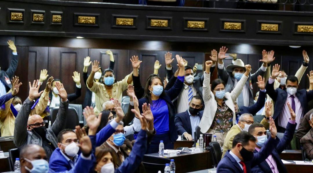 AN del 6Dic aprueba en primera discusión leyes de Ciudades Comunales y Chamba Juvenil