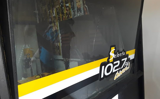 ONG rechazan confiscación de equipos de Radio Selecta 102.7 FM en el Zulia