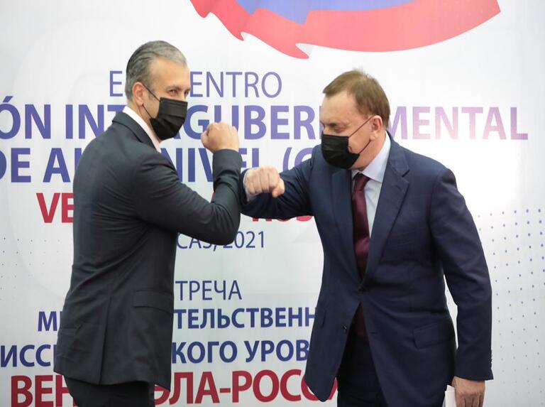 Maduro estrecha lazos con Rusia ante “sanciones y amenazas de EEUU”