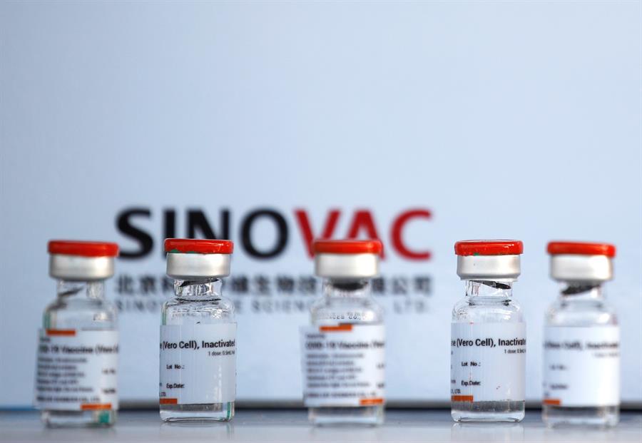 Turquía autoriza la cuarta dosis para personas inmunizadas con Sinovac