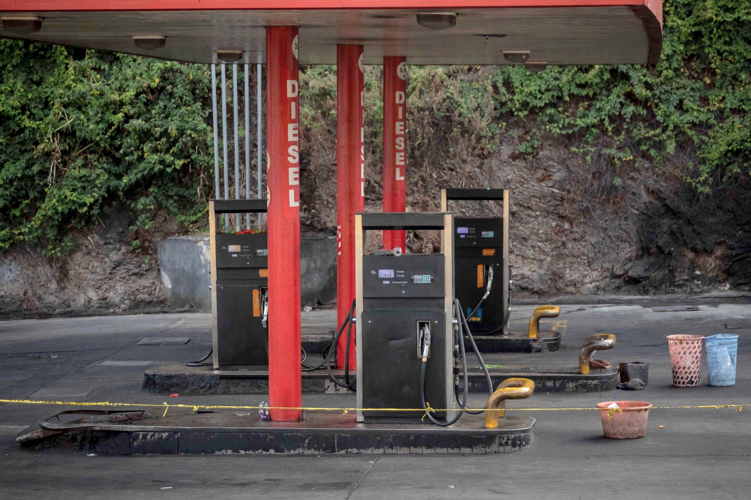 Transportistas trancan estación de servicio La Yaguara por fallas en suministro de gasoil