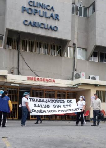 brazos caídos