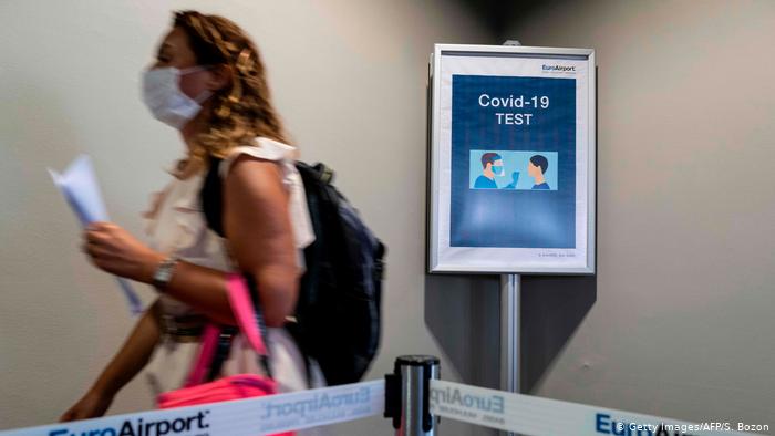 Coronavirus: Francia suspende todos sus vuelos con Brasil