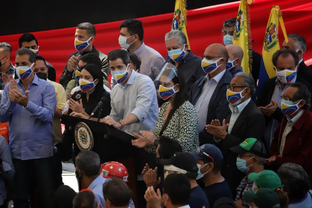 Acuerdo de Salvación “es un intento tardío de Guaidó por entrar al juego político”, según analistas