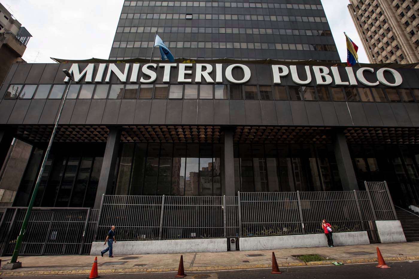 Emiten orden de captura contra director de la banda Show Caracas tras denuncias de abuso sexual