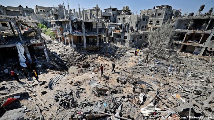 Continúan los enfrentamientos en Israel, que prepara una intervención terrestre