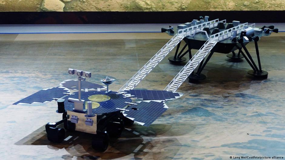 China logra posar pequeño robot en Marte