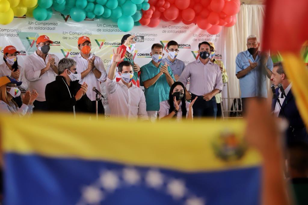Maduro busca radicalizar a la oposición para dinamitar la negociación, según politólogos