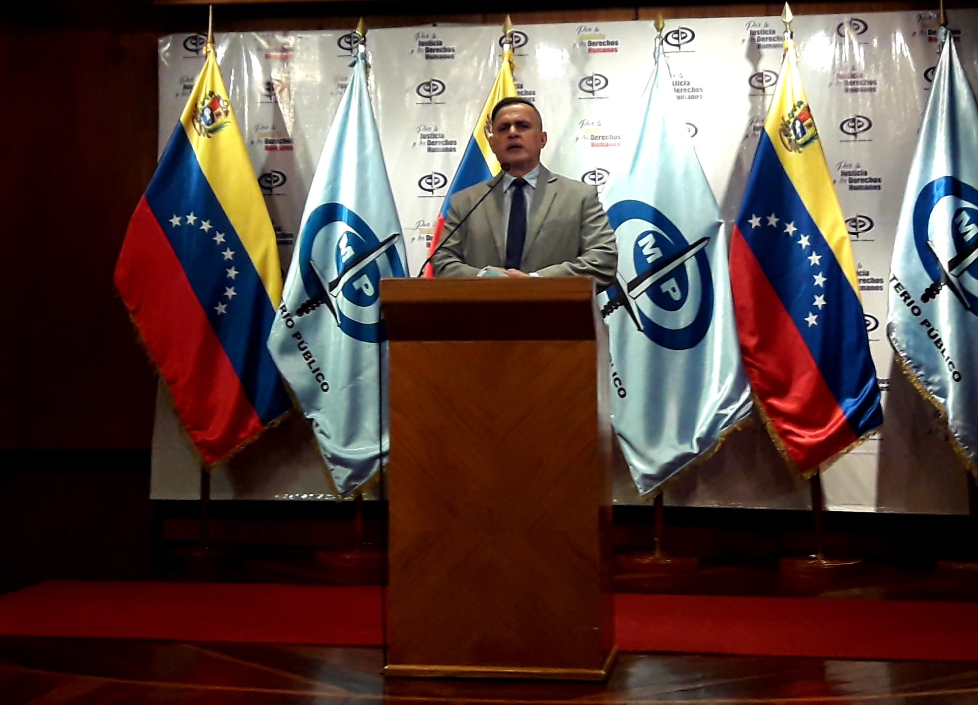 Saab anuncia detención de funcionarios y exempleados de Min Finanzas por fraude informático