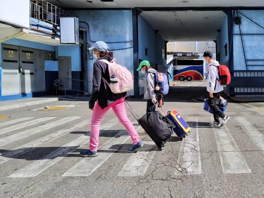 El transporte extraurbano está a punto de colapsar, denuncian gremios del sector