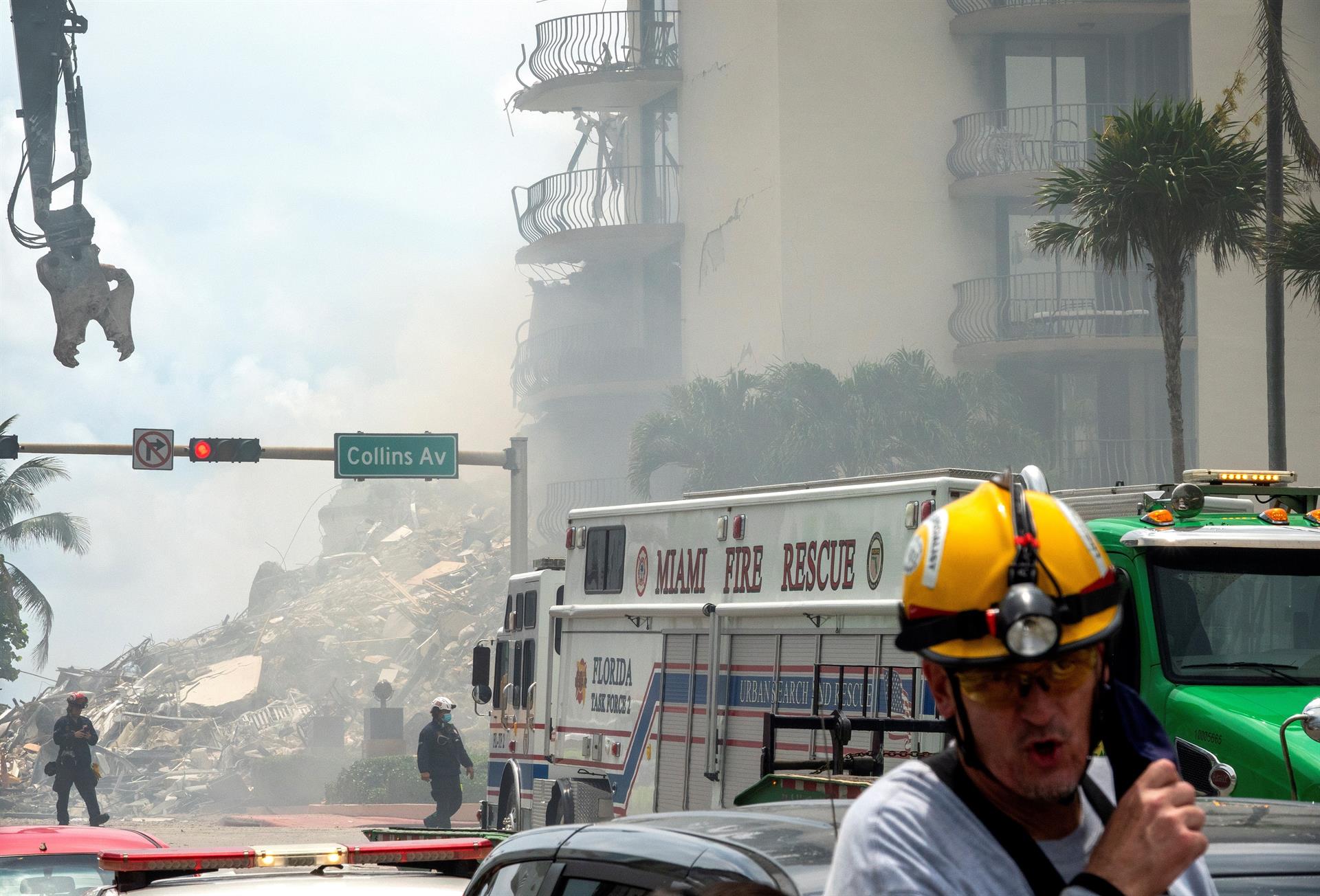 víctimas tras el desplome de edificio en playa de Miami