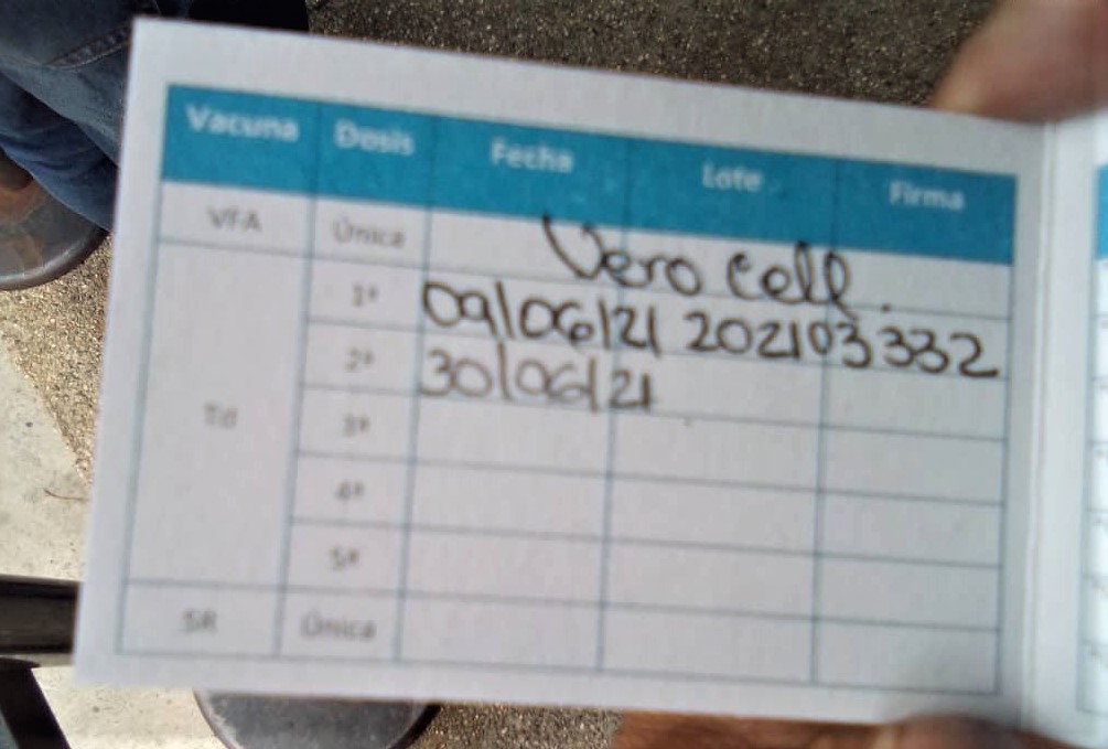 Villamizar recibió la primera dosis de la vacuna de Sinopharm, conocida en el país como VeroCell | Foto cortesía
