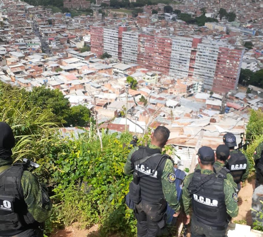 42 detenidos